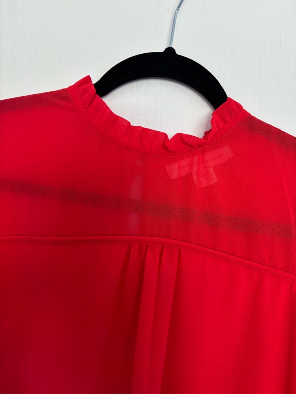 red blouse - Picture 3 of 5